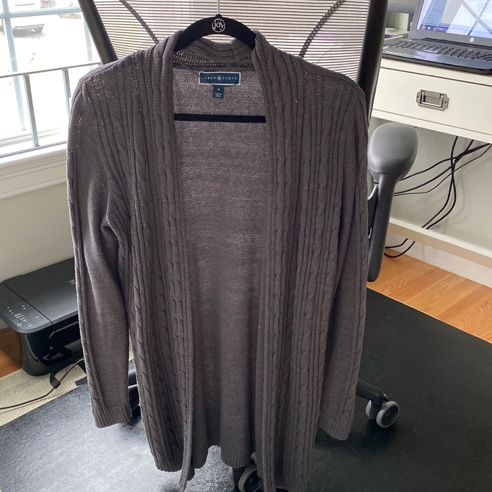 Cable knit sweater